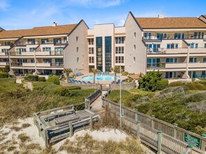 Exterior - Toes in the Sand-Beachwalk 114, Oceanfront, 1st floor, Community Pool! (Pine Knoll Shores)
