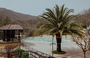 Seasonal outdoor pool