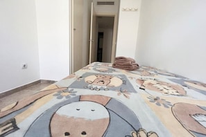 2 bedrooms, iron/ironing board, WiFi, bed sheets - Casa Pepa by Sun & Sea Homes (Moraira)
