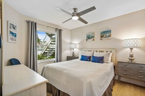 2 slaapkamers, een strijkplank/strijkijzer, gratis wifi, beddengoed