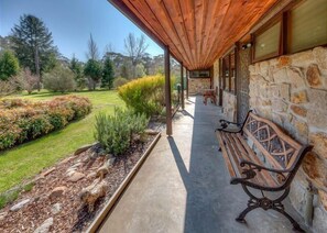 Terrace/patio - Stonehaven, Freeburgh (Freeburg)