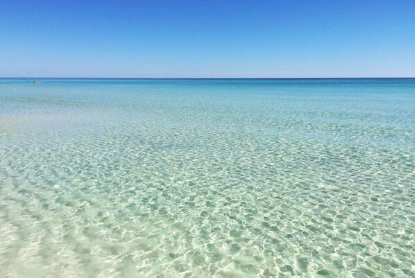 Una playa cerca