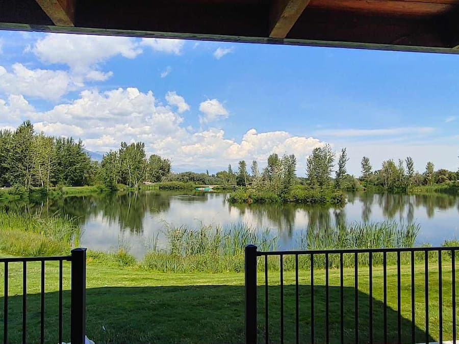 Cabin Cao cấp | Hiên