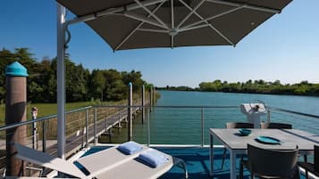 Rumah, 2 kamar tidur, balkon | Tempat makan outdoor