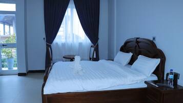 Kamar Deluks | Wi-Fi gratis