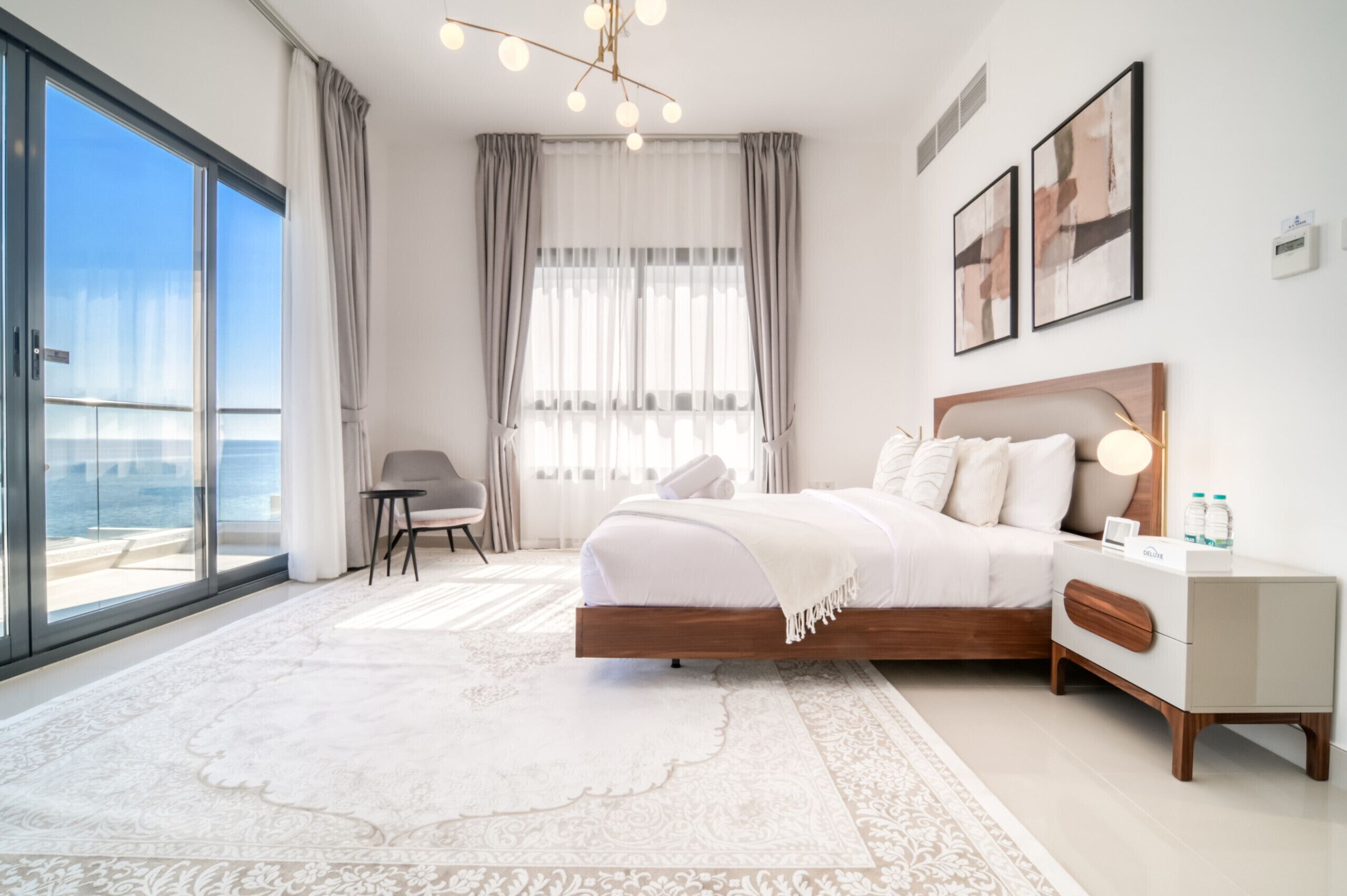 5 Schlafzimmer, Zimmersafe, Bügeleisen/Bügelbrett, kostenloses WLAN
