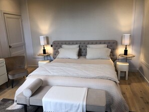 WiFi, bed sheets