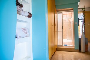Bathroom - The New Quill Hotel (Busia)