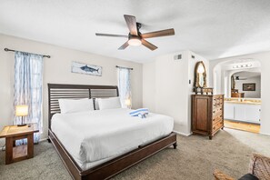 5 soverom, skrivebord, strykejern/-brett og wi-fi (inkludert)