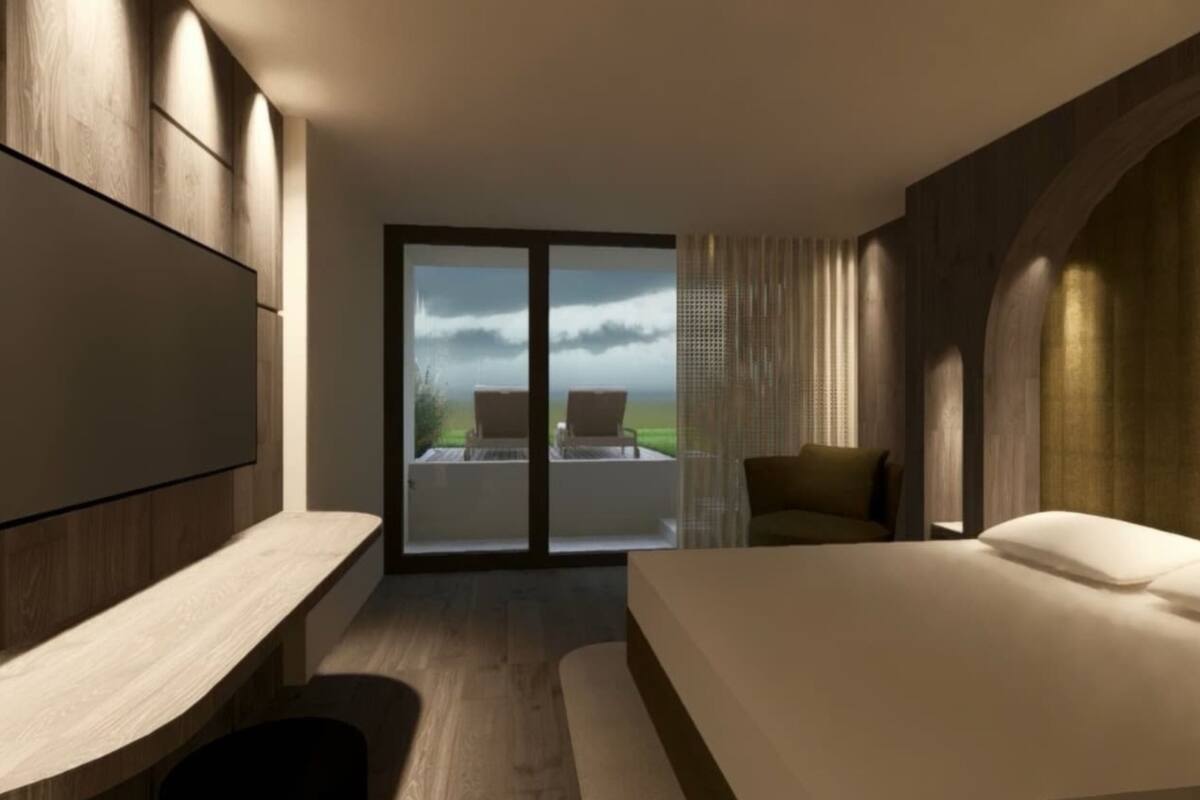 Harmony Suite | Hypo-allergenic bedding, minibar, in-room safe, soundproofing