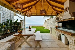 Villa | 5 bedrooms - Infinite Blue Epidavros (Epidaurus)