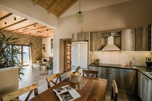 Villa, Accessible - Entheos Private Villa Fiskardo Kefalonia Greece (Kefalonia)