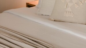 Hus | 2 soverom og skrivebord