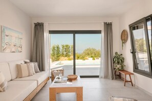 2 bedrooms, desk - Nirvana - Unalome Villas (Kefalonia)