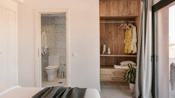 Villa | 2 bedrooms, desk