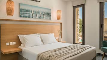 Villa | 3 bedrooms, desk