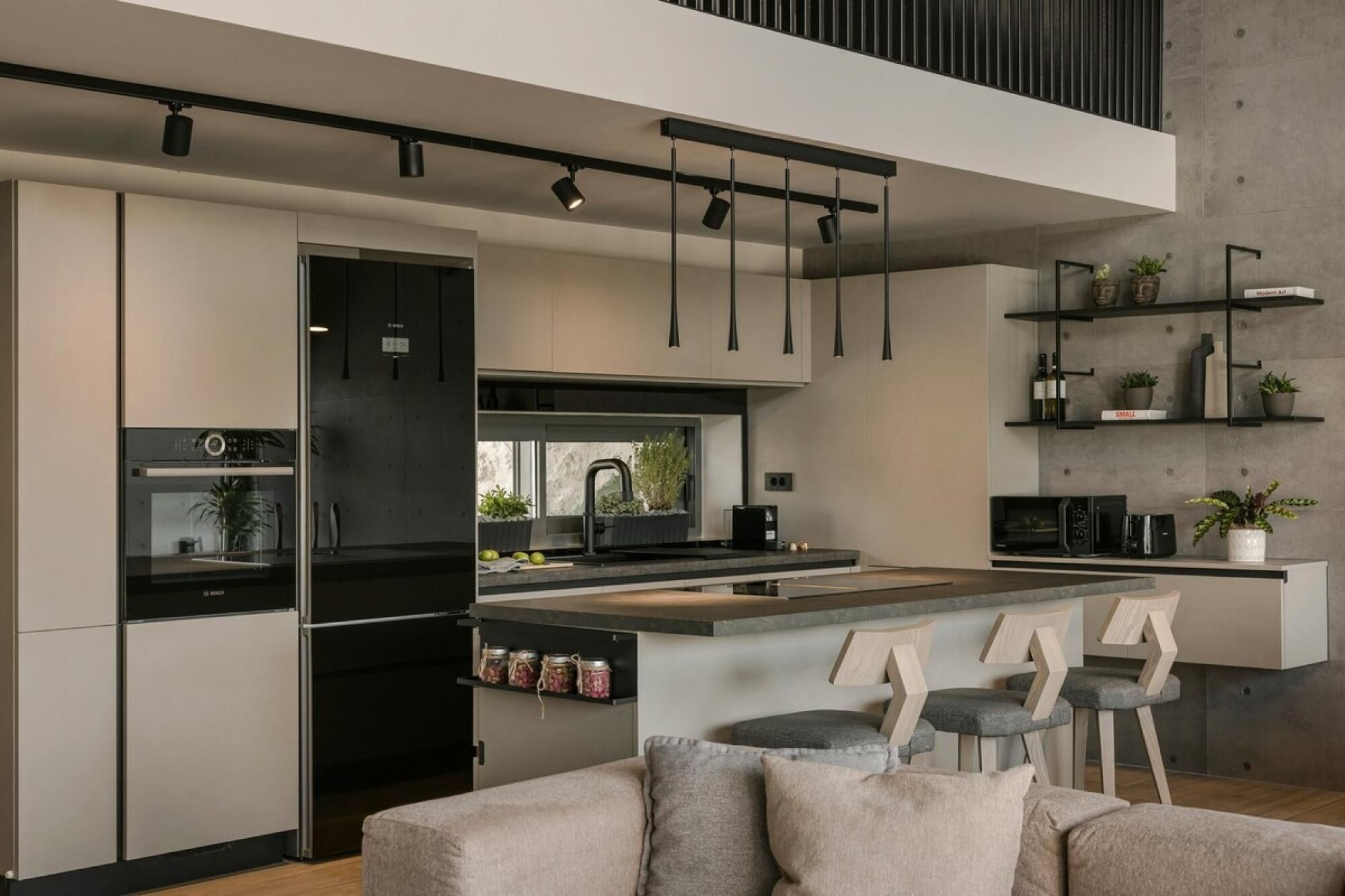 Villa | 2 camere, una scrivania