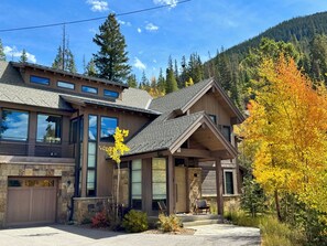 Exterior - Upscale Mountain Oasis, private Hot Tub (Keystone)