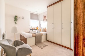 3 chambres, bureau, fer et planche à repasser, Wi-Fi