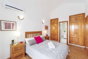 3 makuuhuonetta, Wi-Fi, vuodevaatteet