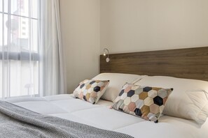 Bügeleisen/Bügelbrett, kostenloses WLAN, Bettwäsche