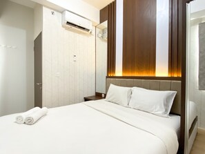 Apartamento | 2 quartos, escrivaninha