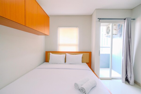 Minimalist And Nice Studio Apartment Atlanta Residence - Depok
