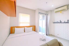 Studio - Minimalist And Nice Studio Apartment Atlanta Residence (Depok)