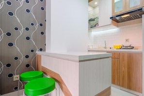 Private kitchen - Nice And Elegant 2Br At Transpark Cibubur Apartment (Depok)