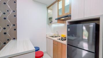 Lägenhet | Eget kök | Stort kylskåp och spishäll