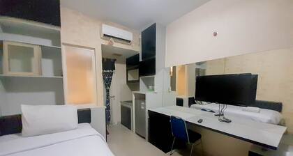 Comfort And Cozy Studio Student Castle Yogyakarta Apartment