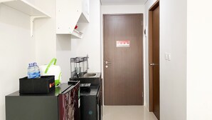 สตูดิโอ | ครัวส่วนตัว | ตู้เย็น, เตาประกอบอาหาร, หม้อหุงข้าว
