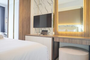 2 bedrooms - Comfort And Modern Look 2Br At 26Th Floor Samara Suites Apartment (Jakarta)