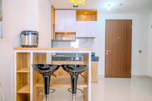 Lejlighed | Spisning på værelset