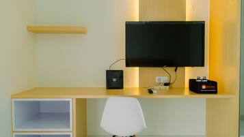 Studio | Living area