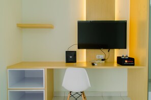 Studio | Living area - Comfortable And Minimalist Studio At Amethyst Apartment (Jakarta)