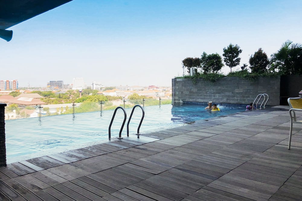Good Deal Minimalist Studio Apartment At Tamansari Papilio