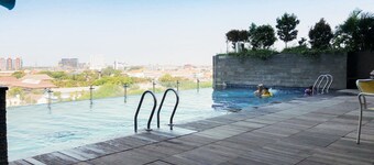 Good Deal Minimalist Studio Apartment At Tamansari Papilio