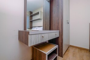 Apartment - Comfortable And Warm 2Br At Tifolia Apartment (Jakarta)