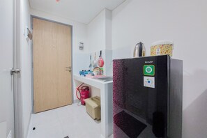 Studio | Private kitchen - Minimalist And Homey Studio Akasa Pure Living Bsd Apartment (South Tangerang)