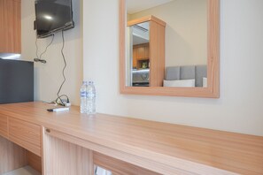 Studio - Nice And Elegant Studio At Vasaka Solterra Apartment (Jakarta)