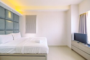 Studio - Best Homey Studio At Taman Melati Margonda Apartment (Depok)