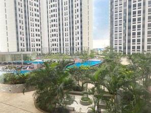 Exterior - Minimalist Studio Room At Pollux Chadstone Apartment (Cikarang)