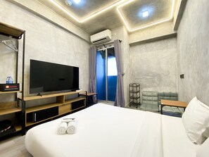 스튜디오 | 책상