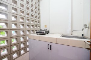 Studio | Private kitchen | Fridge, stovetop, rice cooker