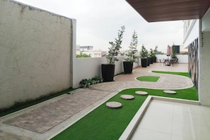 Exterior - Simply Look And Cozy Studio At De Prima Apartment (Medan)