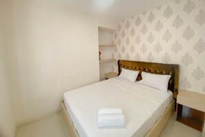 2 bedrooms - Comfort Stay 2Br At Bassura City Apartment (Jakarta)