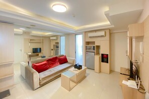 Interior - Comfort Stay 2Br At Bassura City Apartment (Jakarta)