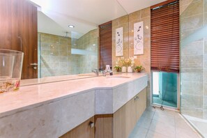 Apartment | Bathroom - Spacious 3Br At Kemang Village Apartment (Jakarta)