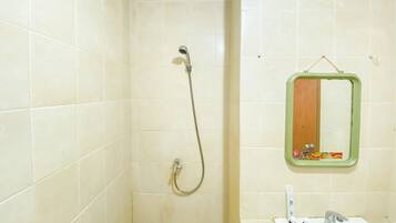 Studio | Kamar mandi